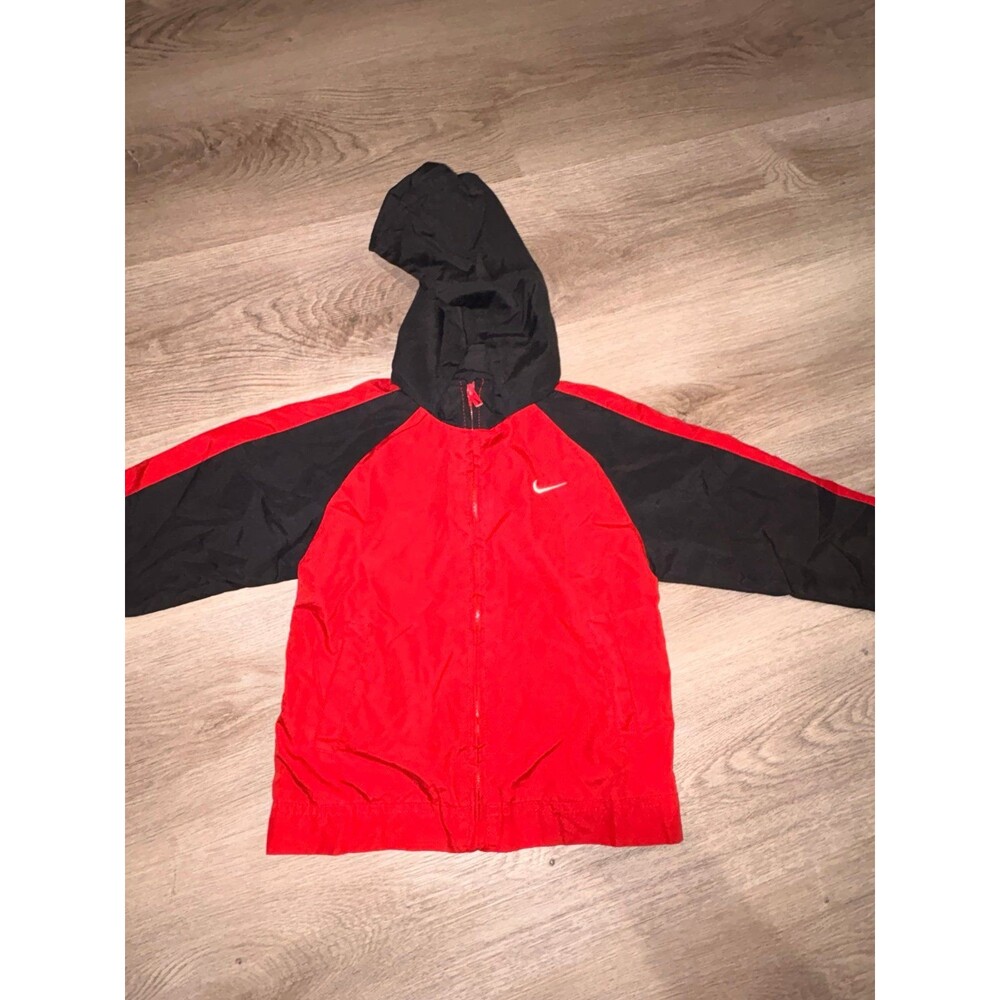 Nike Windbreaker Jacket 3T EUC‎